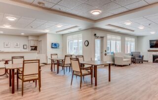 8 – DSC00001hdr Mission Creek Landing, Kelowna - interior